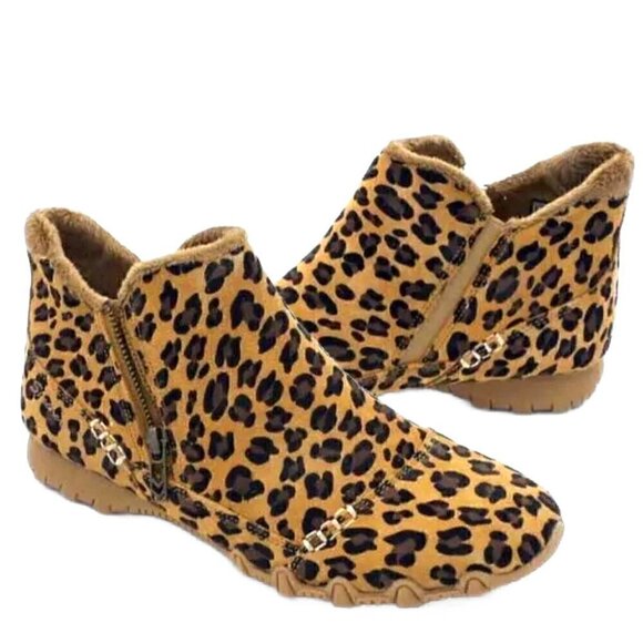 Skechers Shoes - Skechers Leopard Suede Biker Ankle Boots Earthy Chic Natural Animal NIB